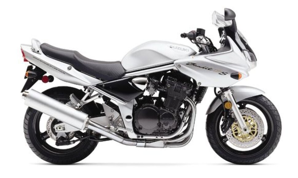 Suvaldyti galingam „Suzuki GSF-1200“ reikia šaltos galvos.
