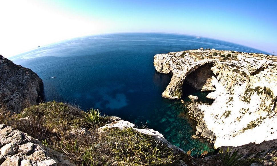 Malta stebina įspūdinga gamta.