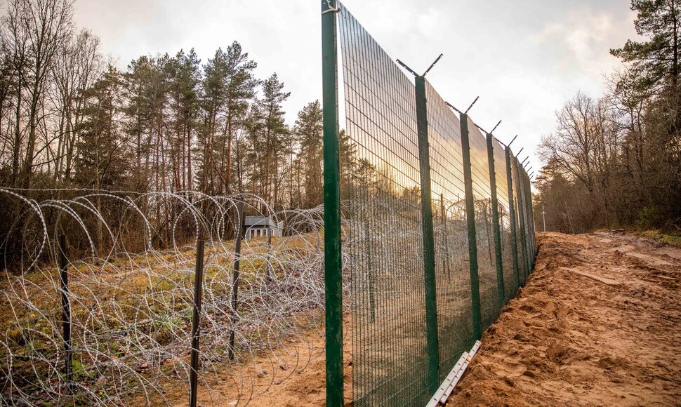 Spaudos konferencija prie Lietuvos ir Baltarusijos pasienio