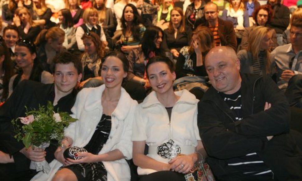 Evelina Anusauskaitė su šeima