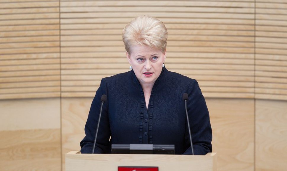 Dalia Grybauskaitė Seime perskaitė metinį pranešimą