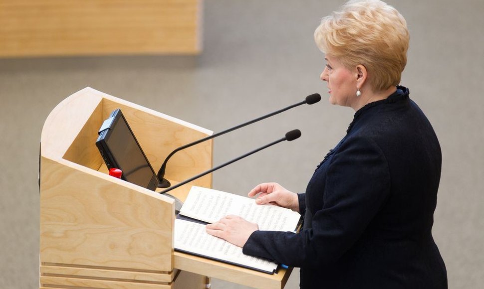 Dalia Grybauskaitė Seime perskaitė metinį pranešimą