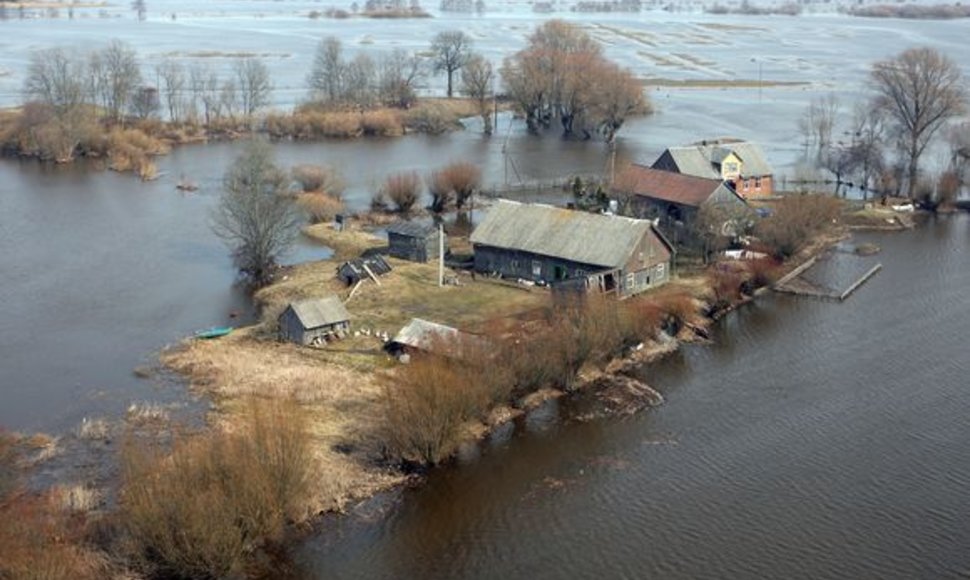 Potvynio užlietos teritorijos – iš sraigtasparnio