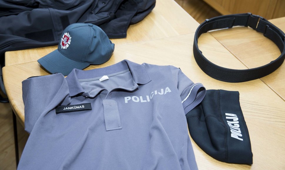 Eimutis Misiūnas dalyvavo policijos uniformų pristatyme