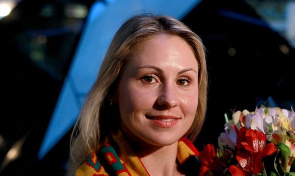 Penkiakovininkė Laura Asadauskaitė grįžo į Lietuvą su sidabro medaliu.