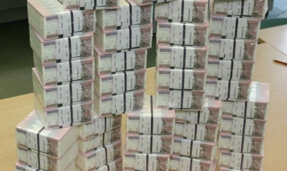 Šie 20 litų banknotai sudaro milijoną litų. 