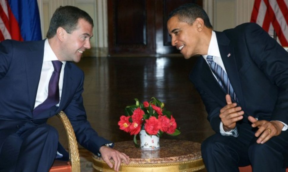 D.Medvedevas ir B.Obama prieš G20 vadovų susitikimą. 