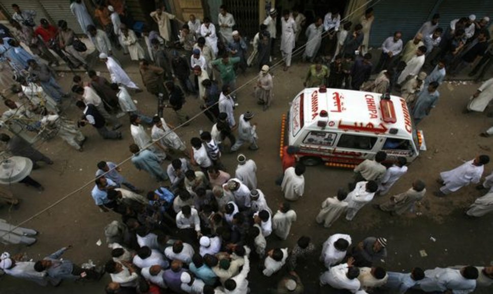 Žmonės Pakistane žuvo per spūstį