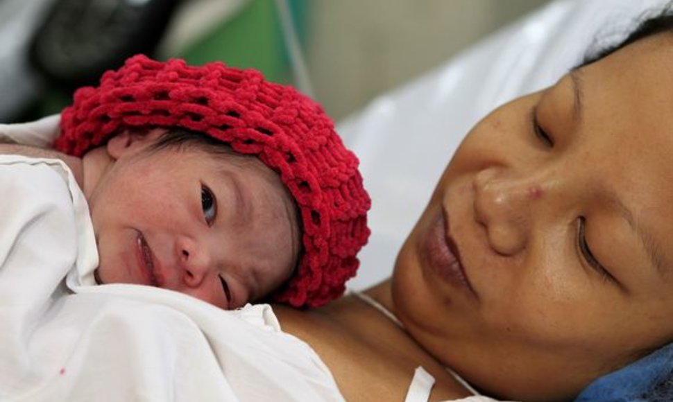 Filipinai buvo pirmoji valstybė, paskelbusi, kad gimė septyniamilijardasis kūdikis – mergytė Danica May Camacho