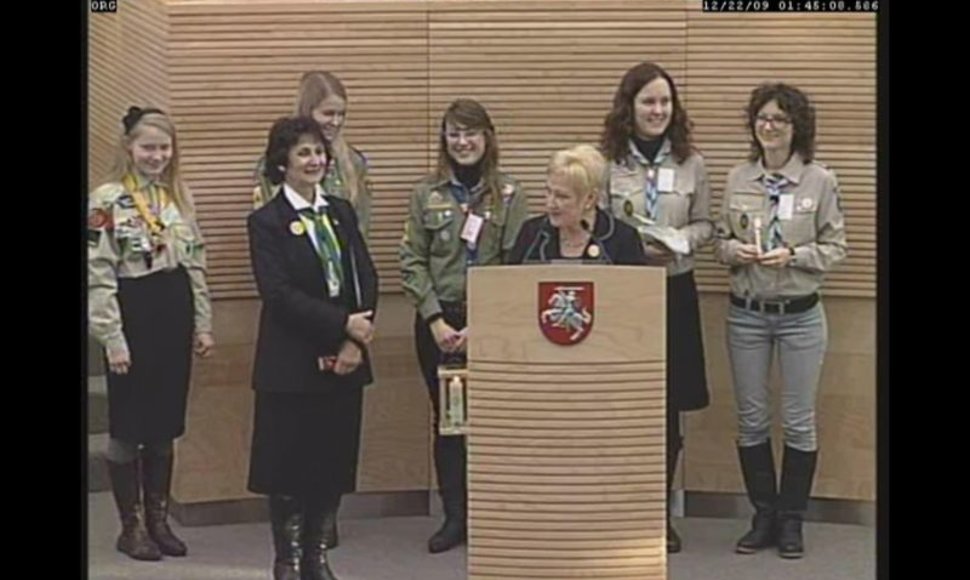 Lietuvos skautų sąjungos atstovai Seimo tribūnoje