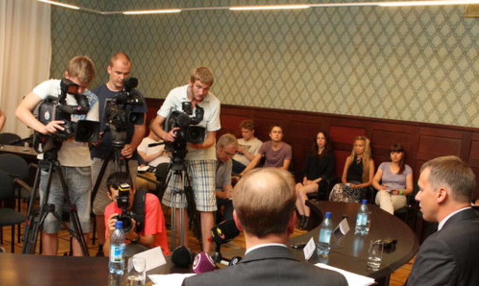 Spaudos konferencija, kurioje prane&scaron;ama apie sulaikytą Rusijos &scaron;nipą