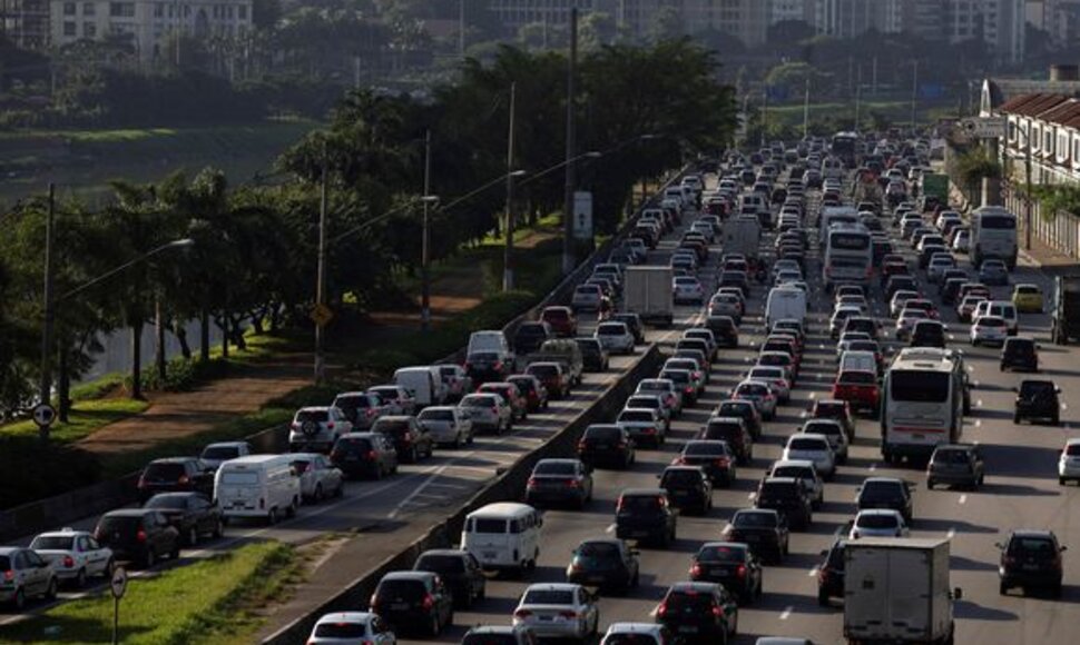 Brazilijos ekonomika pastaraisiais metais auga