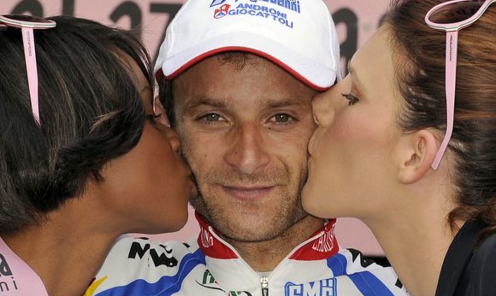 6-ąjį „Giro d'Italia“ lenktynių etapą laimėjo italas M.Scarponi.