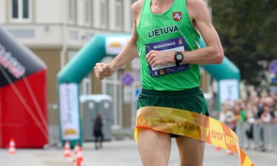 „Vilniaus maratono 2009“ nugalėtojas Darius Škarnulis