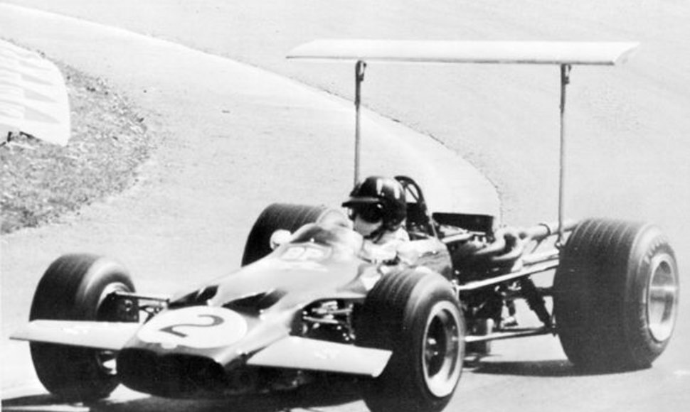 „Lotus“ komanda „Formulės-1“ čempionatuose varžėsi nuo 1958 iki 1994 metų