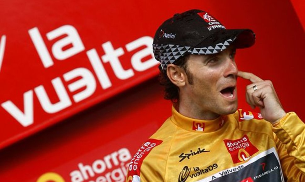 29 metų A.Valverde prestižines „Vuelta a Espana“ dviratininkų lenktynes laimėjo pirmą kartą
