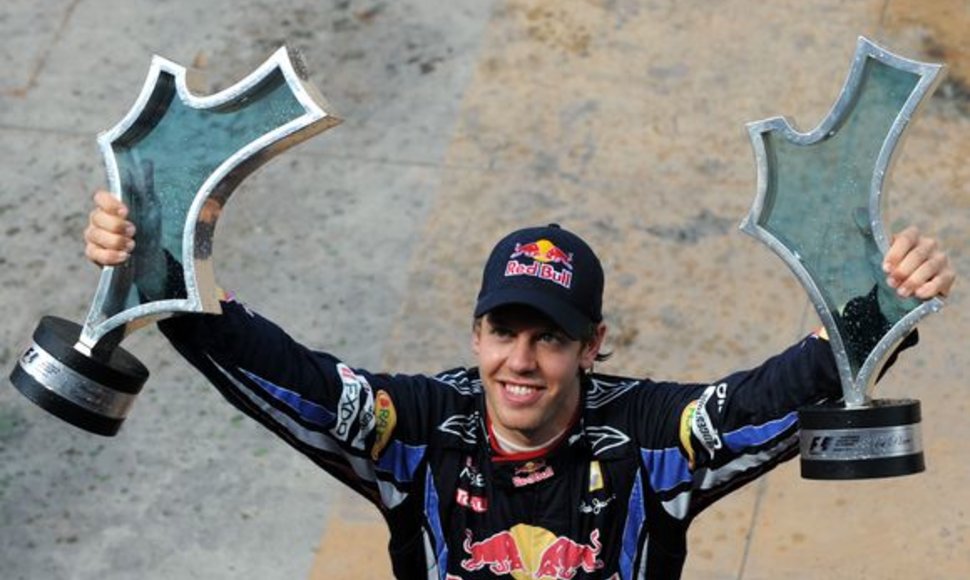 S.Vettelis šiame sezone iškovojo antrąją pergalę