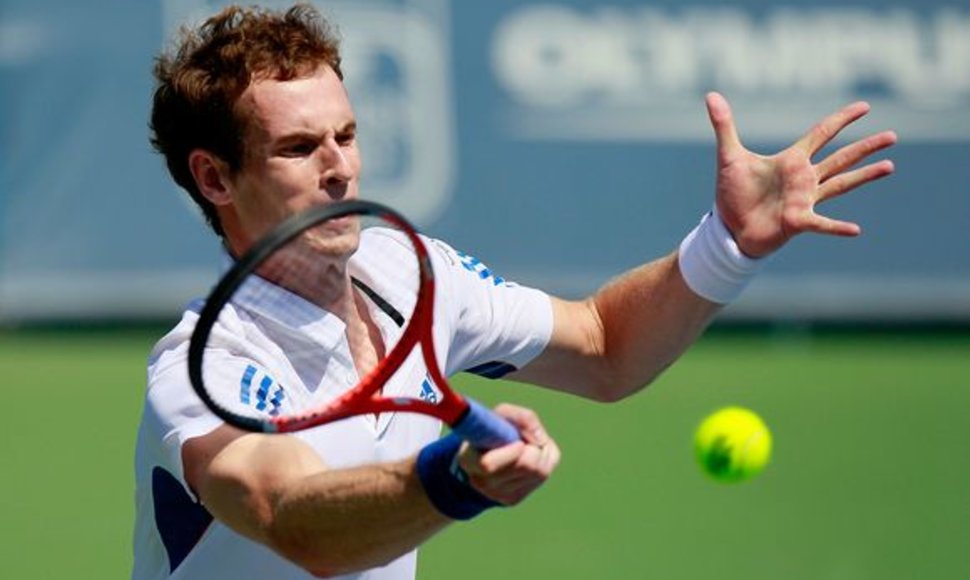 A.Murray'us sėkmingai pradėjo teniso turnyrą Ispanijoje