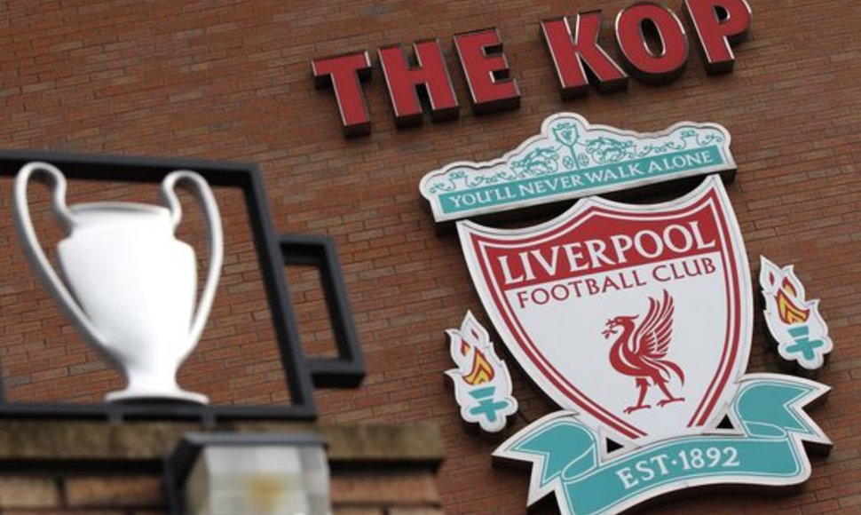 „Liverpool“ futbolo klubas naujiesiems savininkams kainavo 300 mln. svarų sterlingų