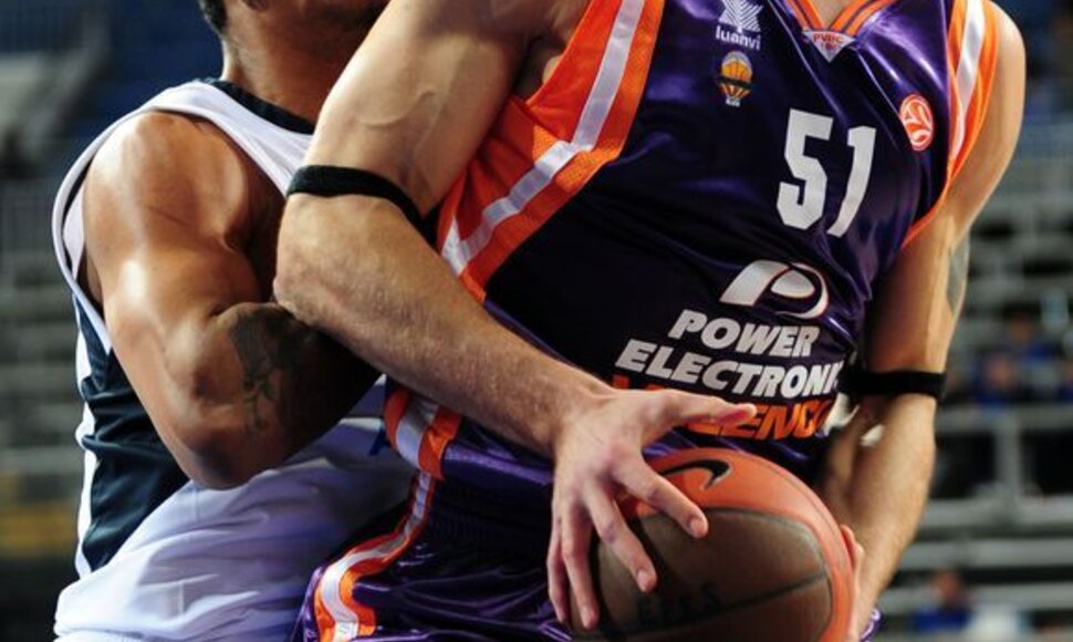 R.Javtokas pelnė 8 taškus ir sugriebė 7 kamuolius