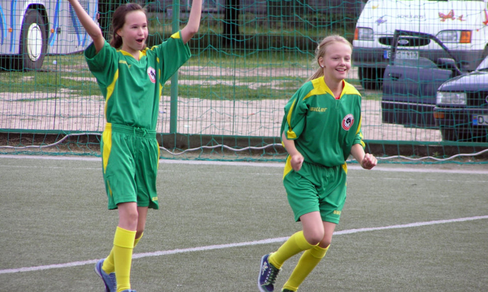 Siekiama, kad Lietuvoje moterys ir mergaitės sudarytų 25 procentus visų žaidžiančių futbolą.