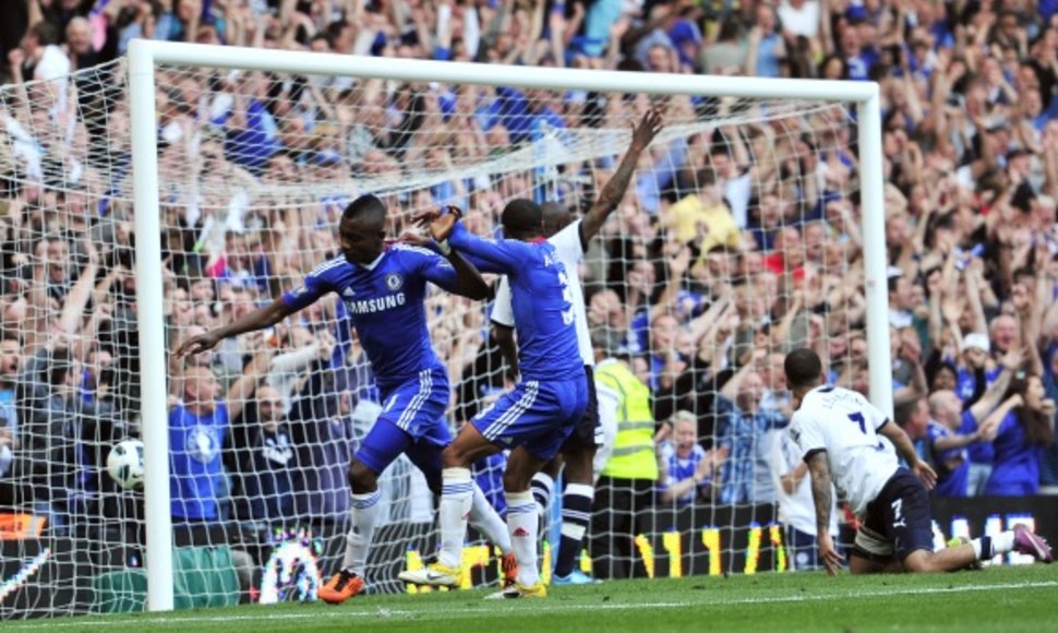 Nepaisant visų „Tottenham“ futbolininkų protestų, pergalę iškovojo „Chelsea“.