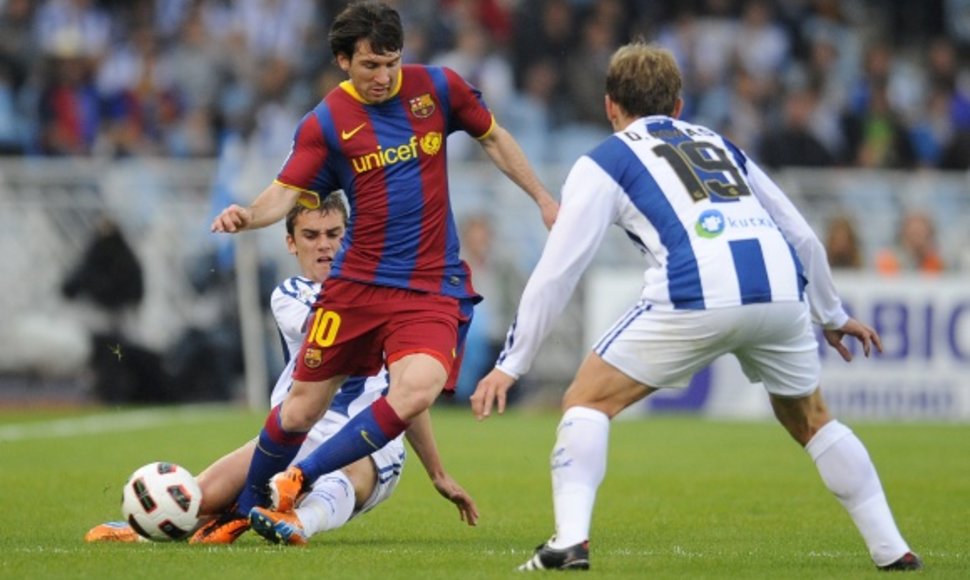 „Barcelonos“ neišgelbėjo net visas rungtynes žaidęs Lionelis Messi.