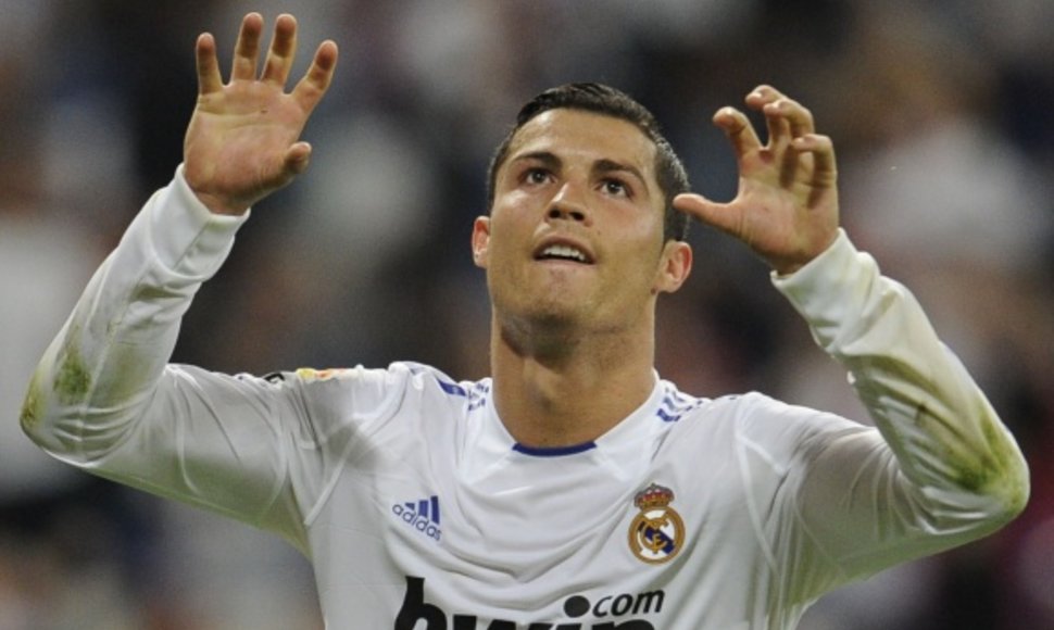 Cristiano Ronaldo šiame sezone pelnė jau 49 įvarčius.
