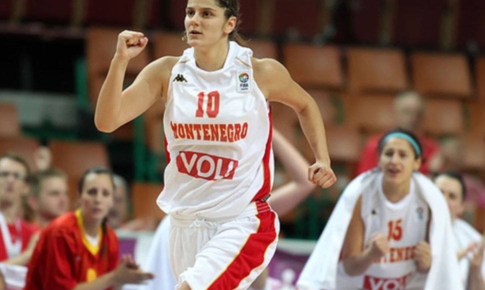 Juodkalnijos moterų krepšinio rinktinė vienintelė dar nepralaimėjo pirmenybėse.
