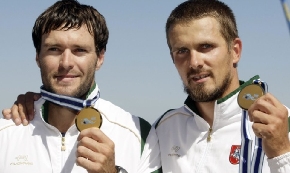 Raimundas Labuckas ir Tomas Gadeikis su aukso medaliais