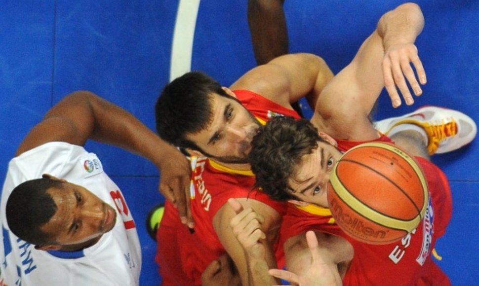 Prancūzai ir ispanai kausis dėl Europos krepšinio čempionato Lietuvoje aukso