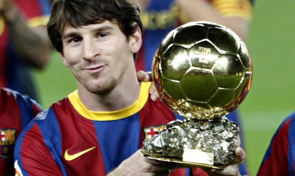 Lionelis Messi „Auksinį kamuolį“ laimėjo 2009 ir 2010 metais.