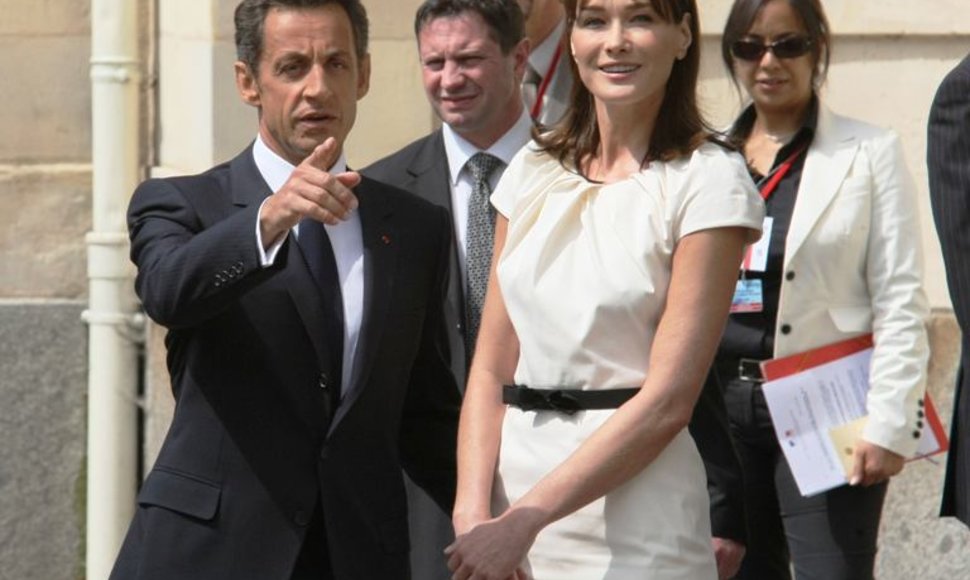 Pirmoji Prancūzijos pora Nicolas Sarkozy ir Carla Bruni-Sarkozy