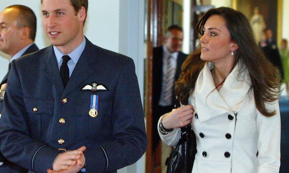 Didžiosios Britanijos princas Williamas ir jo mylimoji Kate Middleton