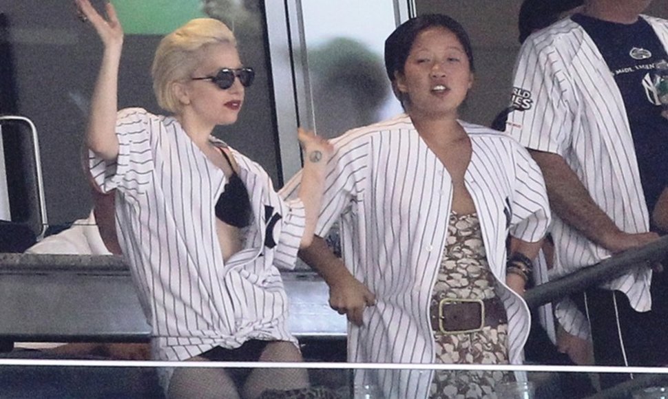 Lady GaGa „Yankees“  varžybose