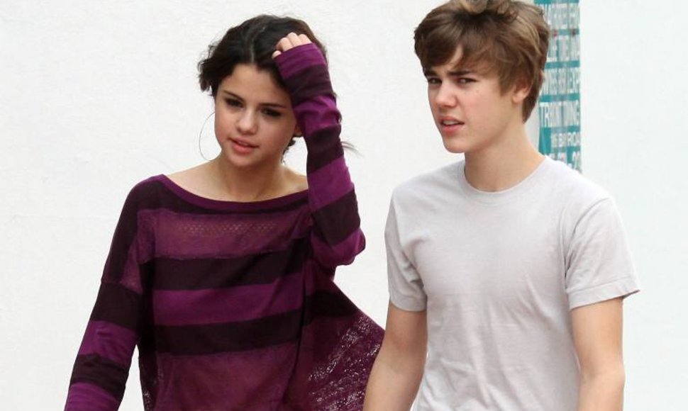 Justinas Bieberis ir Selena Gomez 