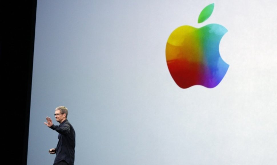 „Apple“ vadovui Timui Cookui paliekant sceną ekrane buvo rodomas kitoks nei įprasta logotipas – ryškus, spalvingas ir žaismingas. 