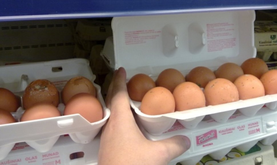 Pelėsiu kiaušiniai „užsikrėtė“ dėl itin sandarios, oro nepraleidžiančios pakuotės. 