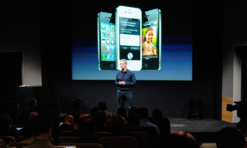 „iPhone 4S“ pristatymo akimirka