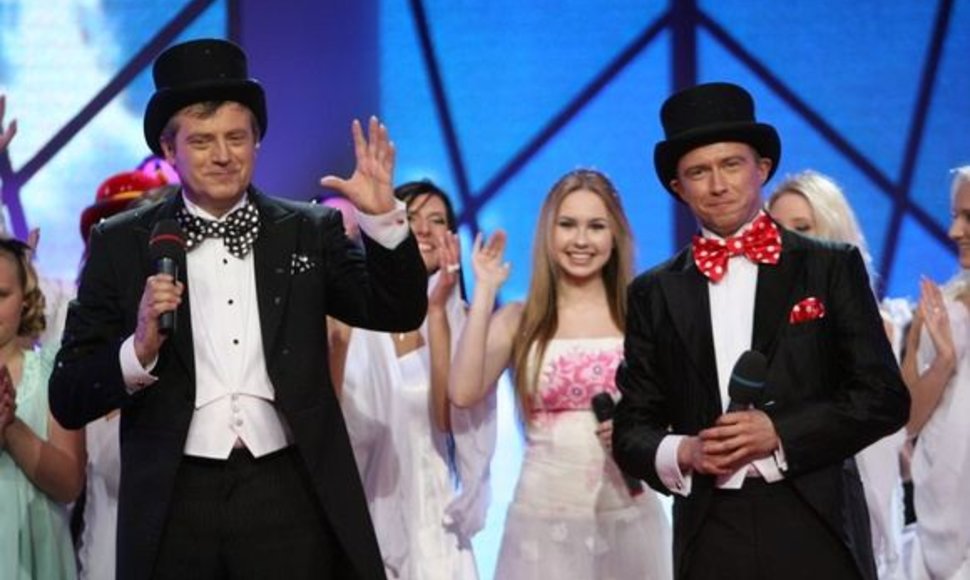 LNK projekto ,Šeimos diena“ vedėjais tapo aktorius Robertas ir Marius Jampolskiai.