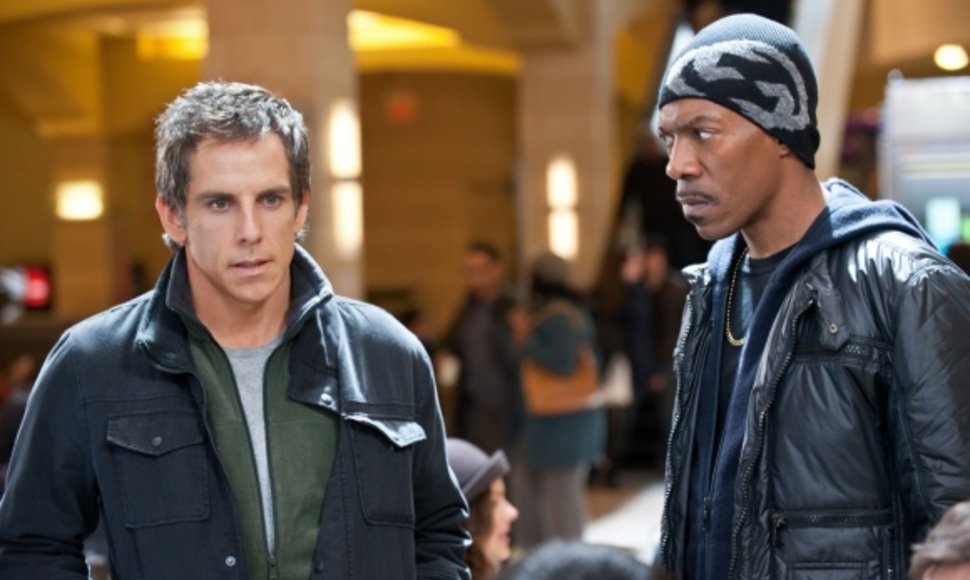 Benas Stilleris (kairėje) ir Eddie Murphy komedijoje „Dangoraižio apiplėšimas“.