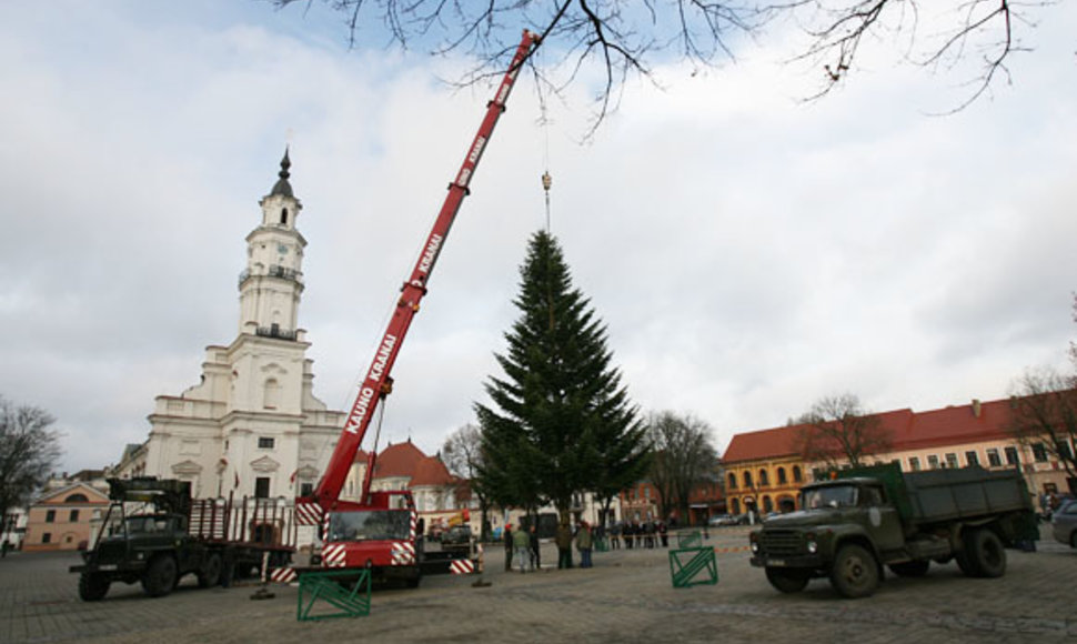 Kaunas ruošiasi Kalėdoms