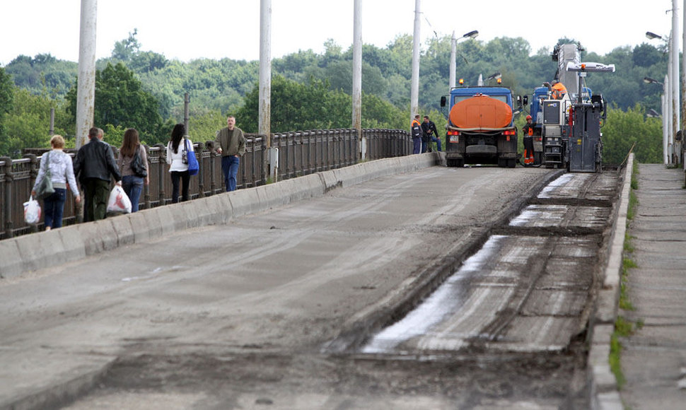 Rekonstruojamas Panemunės tiltas