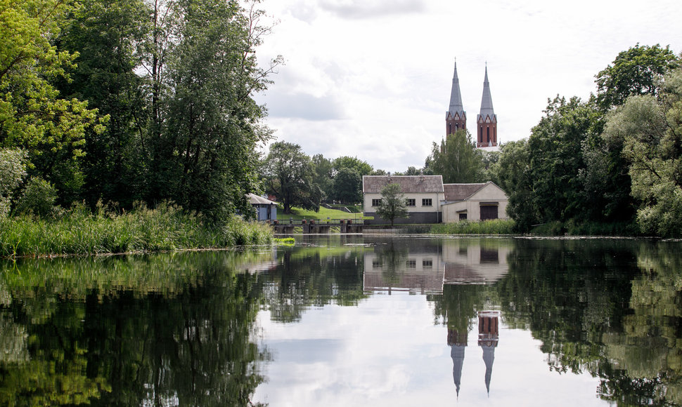 Tipių statytojo namuose