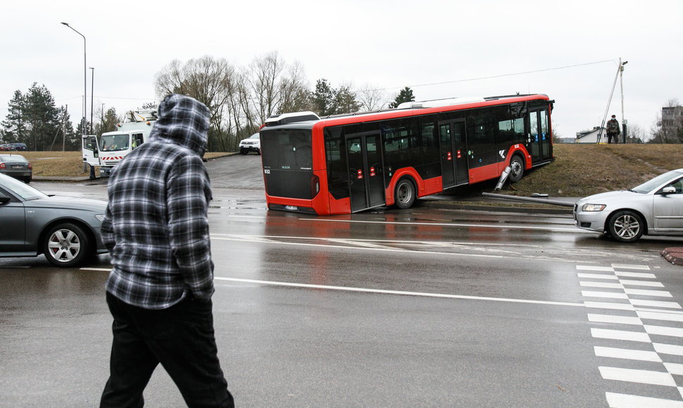 Autobuso avarija Kaune