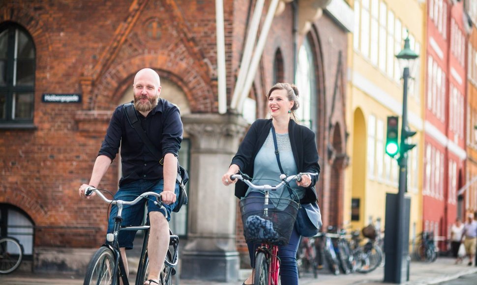 Kopenhagoje gyvenanti Evelina Garnelytė su draugu jau neįsivaizduoja kasdienybės be dviračio
