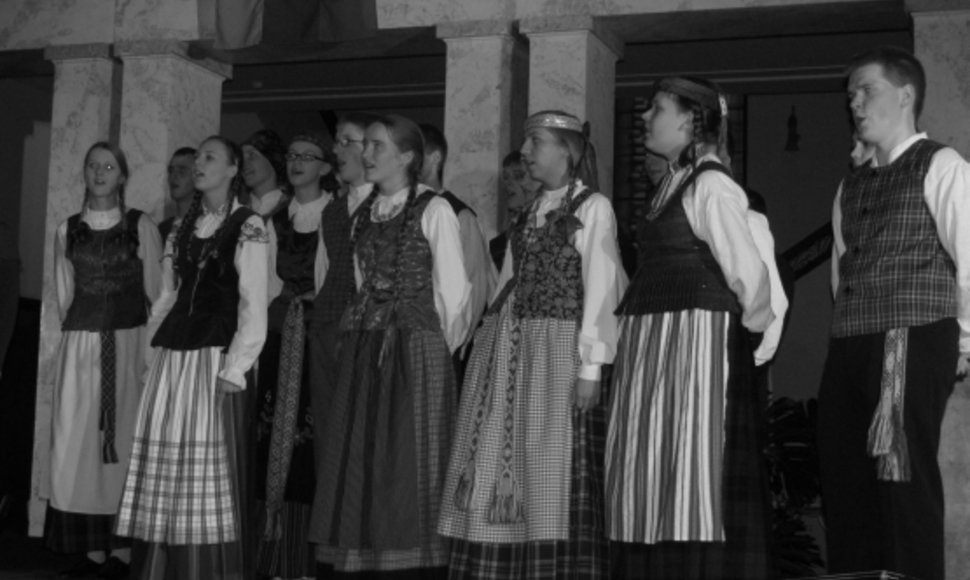 Kauno ansamblis „Ratilėlis“ buvo įvertintas Bulgarijoje