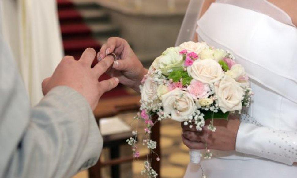 FB-KVSantuokos ceremonijas nuo rugsėjo galės atlikti ne tik santuokos rūmuose.