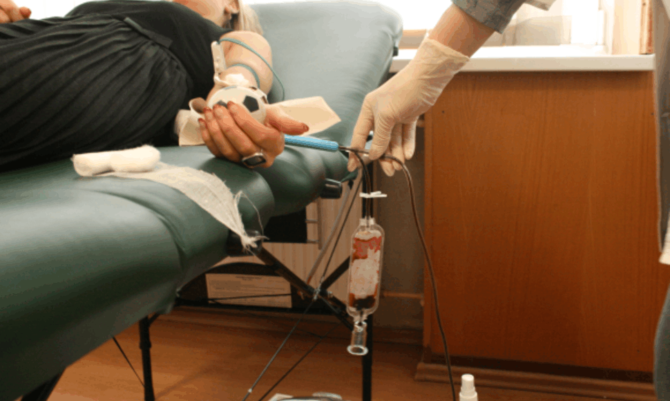 Klaipėdos savivaldybėje kraujo donorais tapo 14 darbuotojų.