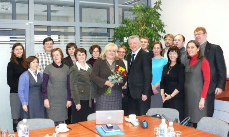 „Gerumo žvaigždė“ iškeliavo į Klaipėdą: apdovanojimas įteiktas Socialinių darbuotojų asociacijos prezidentei Dianai Stankaitienei. 